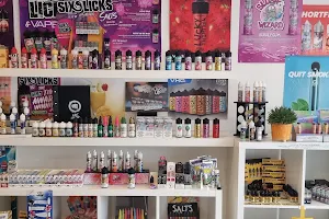 VapeHQ Potters Bar image