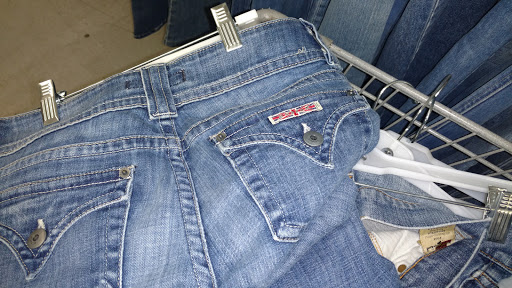 Thrift Store «Community Thrift Store», reviews and photos, 19720 E Arrow Hwy, Covina, CA 91724, USA