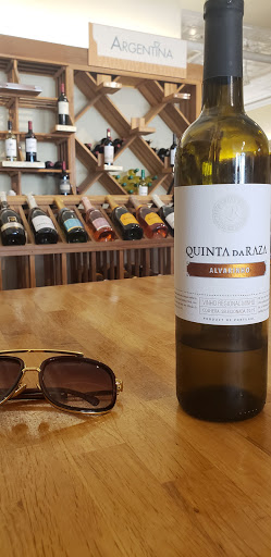 Wine Store «Spirits of Mt Vernon», reviews and photos, 900 N Charles St, Baltimore, MD 21201, USA