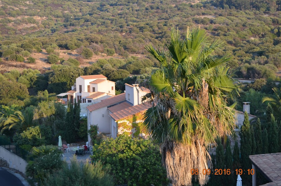 Location maison Sant Ambroggio à Lumio ( )