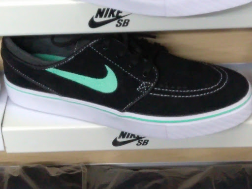 Skate Shop «Westside Skateshop», reviews and photos, 39332 US-19, Tarpon Springs, FL 34689, USA