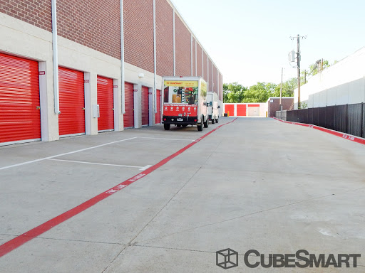 Self-Storage Facility «CubeSmart Self Storage», reviews and photos, 5818 Lyndon B Johnson Fwy, Dallas, TX 75240, USA