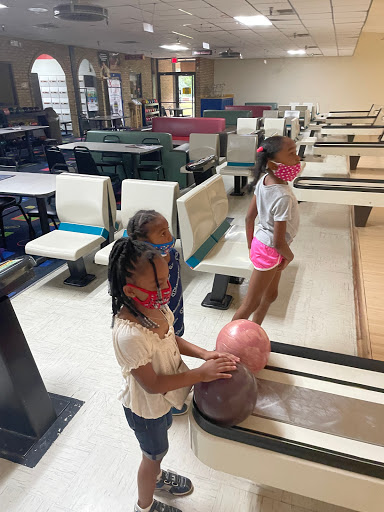 Bowling Alley «Novi Bowl Family Fun Center», reviews and photos, 21700 Novi Rd, Novi, MI 48375, USA