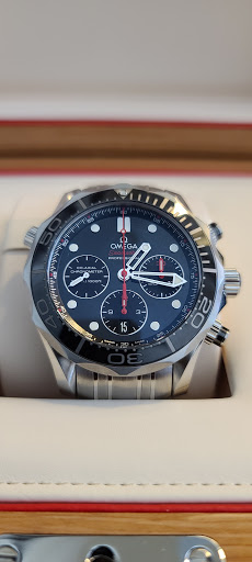 Jewelry Store «Levy Jewelers», reviews and photos, 2 E Broughton St, Savannah, GA 31401, USA