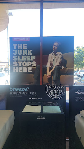 Mattress Store «Mattress Firm Richmond», reviews and photos, 3300 C Klose Way, Richmond, CA 94806, USA