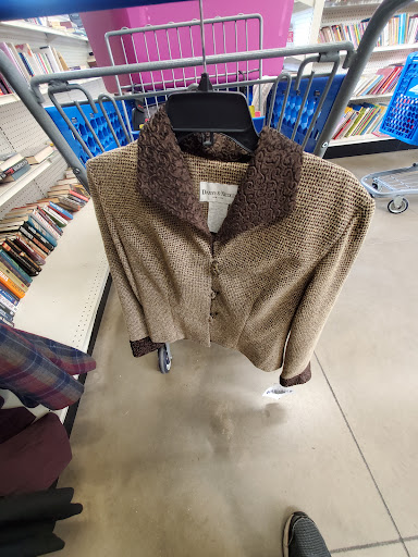 Thrift Store «Goodwill Store», reviews and photos, 1212 Applegate Ln, Clarksville, IN 47129, USA