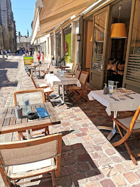 Atmosphère du Restaurant français Le Pommier à Bayeux - n°3