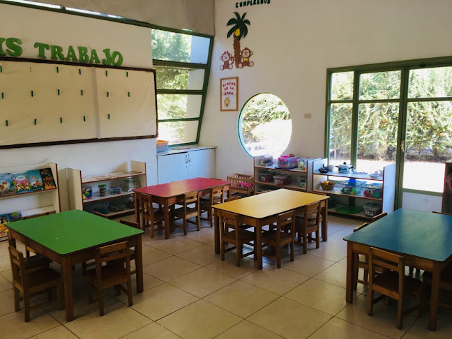 Sala Cuna y Jardín Infantil Los Remolinos - Colina