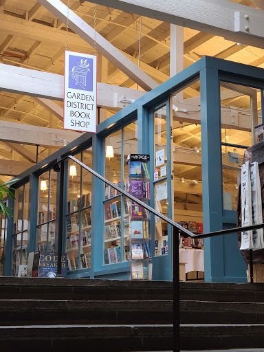 Book Store «Garden District Book Shop», reviews and photos, 2727 Prytania St, New Orleans, LA 70130, USA