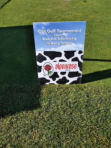 Golf Course «Langdon Farms Golf Club», reviews and photos, 24377 Airport Rd NE #1, Aurora, OR 97002, USA