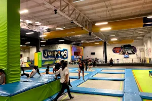 XTREME PARK JUMPING TRAMPOLINE image