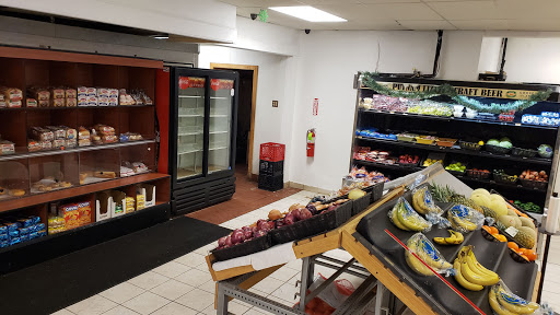 Supermarket «Putnam Valley Lizzies», reviews and photos, 4 Oscawana Lake Rd, Putnam Valley, NY 10579, USA