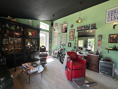 El Walio Barbershop à Saint-Étienne-de-Fontbellon