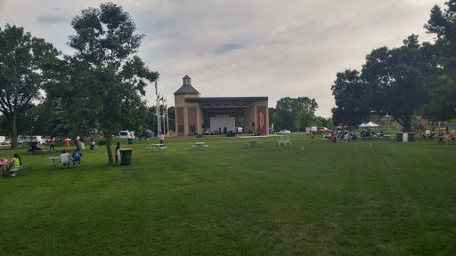Community Center «Brooklyn Center Community Center», reviews and photos, 6301 Shingle Creek Pkwy, Brooklyn Center, MN 55430, USA
