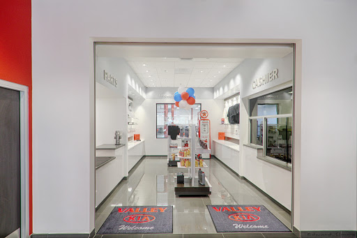 Kia Dealer «Valley Kia of Fontana», reviews and photos, 16272 S Highland Ave, Fontana, CA 92336, USA