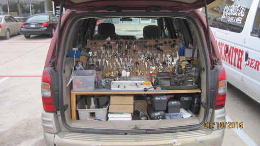 Locksmith «Amazing Locksmith Service», reviews and photos, 9306 N Lamar Blvd b, Austin, TX 78753, USA