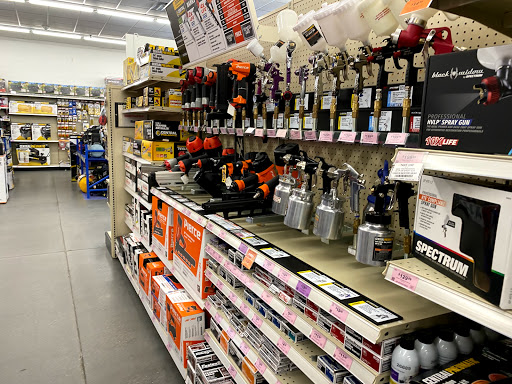Hardware Store «Harbor Freight Tools», reviews and photos, 1317 E Osceola Pkwy, Kissimmee, FL 34744, USA