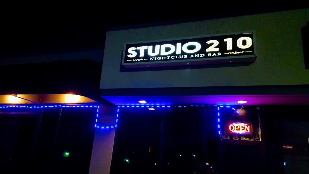 Studio 210 Nightclub and Bar