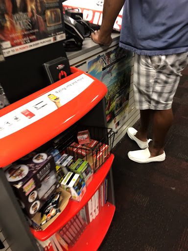 Video Game Store «GameStop», reviews and photos, 16383 Miramar Pkwy, Miramar, FL 33027, USA