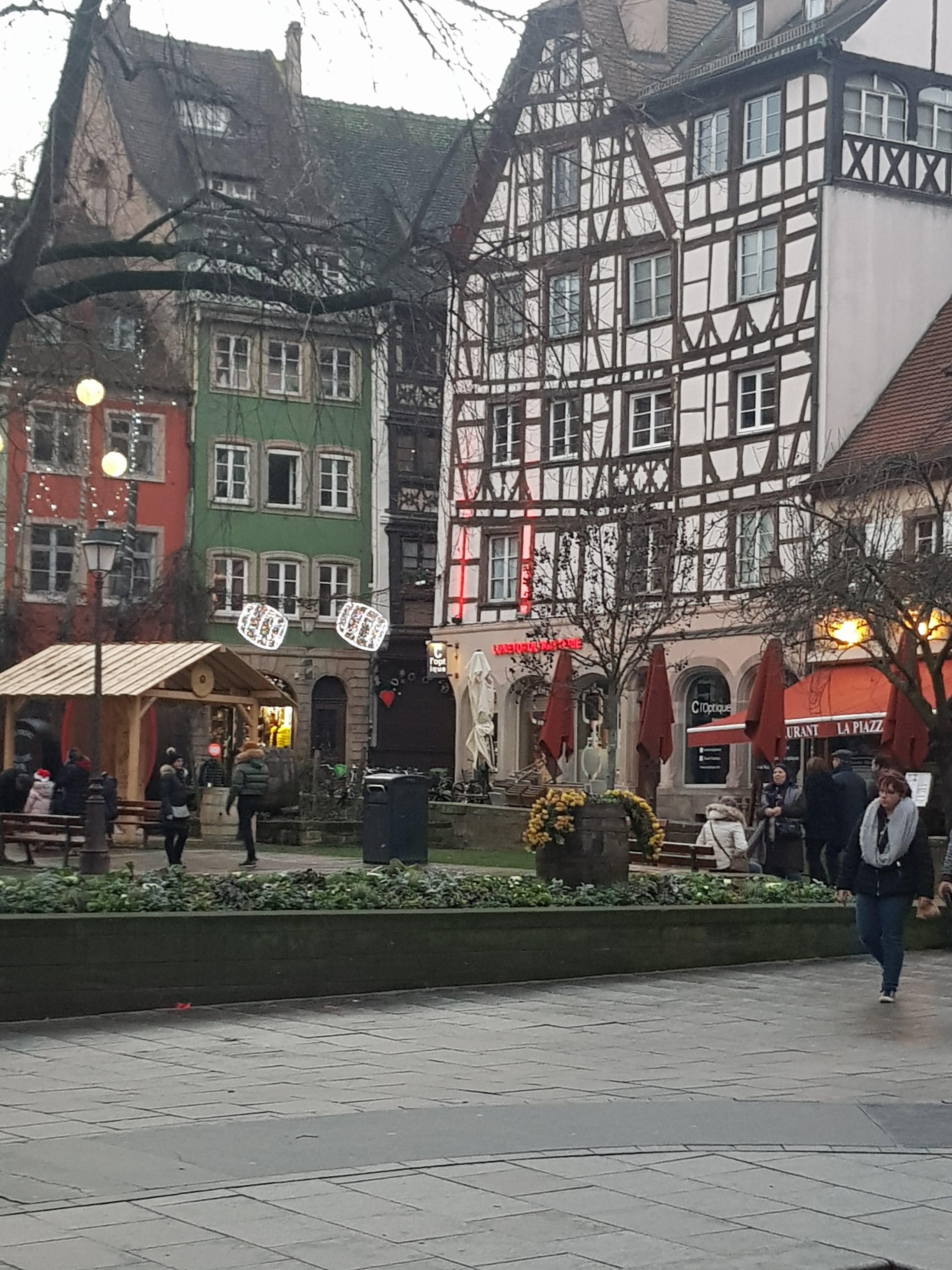 Photo n° 2 de l'avis de vandaul.a fait le 25/12/2019 à 18:20