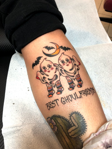 Tattoo Shop «Old Soul Tattoo Club», reviews and photos, 2780 Orchard Lake Rd, Keego Harbor, MI 48320, USA