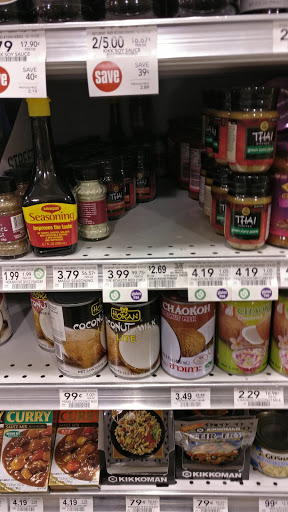 Shopping Mall «La Belle Plaza Shopping Center», reviews and photos, 1535 S Highland Ave, Clearwater, FL 33756, USA