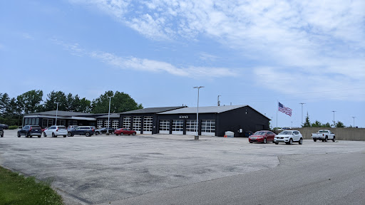 Car Dealer «Volvo of Bloomington», reviews and photos, 3225 S Walnut St, Bloomington, IN 47401, USA