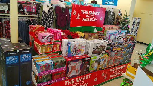 Dollar Store «Family Dollar», reviews and photos, 7105 Cedar Lake Rd, St Louis Park, MN 55426, USA