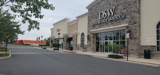 DSW Designer Shoe Warehouse, 24570 Dulles Landing Dr #120, Dulles, VA 20166, USA, 