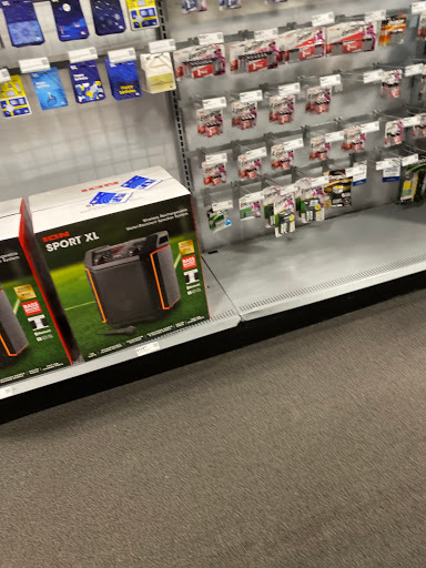 Electronics Store «Best Buy», reviews and photos, 1 Garden State Plaza Blvd, Paramus, NJ 07652, USA