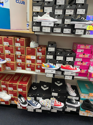 Shoe Store «Rack Room Shoes», reviews and photos, 4101 Roswell Rd #402, Marietta, GA 30062, USA