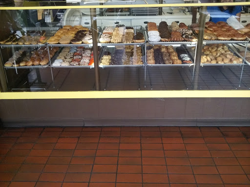 Donut Shop «S K Donuts», reviews and photos, 607 Pacific Coast Hwy, Redondo Beach, CA 90277, USA