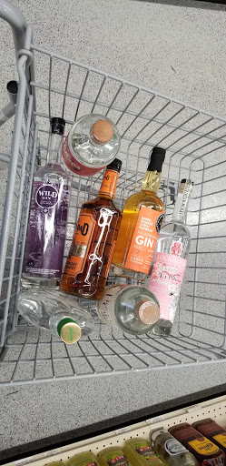 Liquor Store «Outlet Liquor», reviews and photos, 2152 George Urban Blvd, Depew, NY 14043, USA