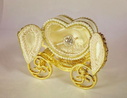 Jewelry Store «Unclaimed Diamonds», reviews and photos, 113 S 8th St, Philadelphia, PA 19106, USA