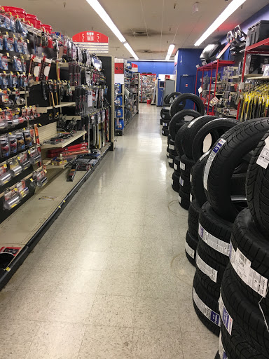 Auto Parts Store «Pep Boys Auto Parts & Service», reviews and photos, 2220 W International Speedway Blvd, Daytona Beach, FL 32114, USA