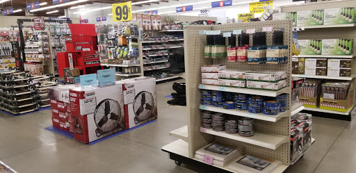 Hardware Store «Harbor Freight Tools», reviews and photos, 10765 Magnolia Ave #100, Riverside, CA 92505, USA
