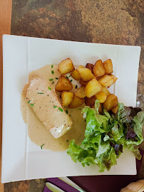 Plats et boissons du Restaurant Le Sully's à Vallon-en-Sully - n°18