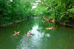 Cave Country Canoes image