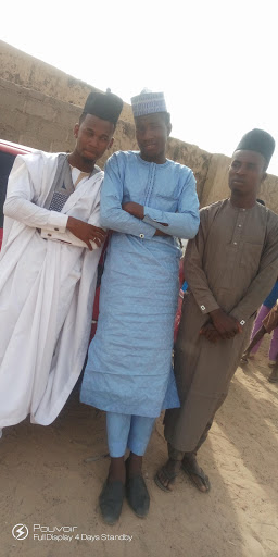 Hajja Dillaliya Second Hand Clothes, Nigeria, Fabric Store, state Yobe