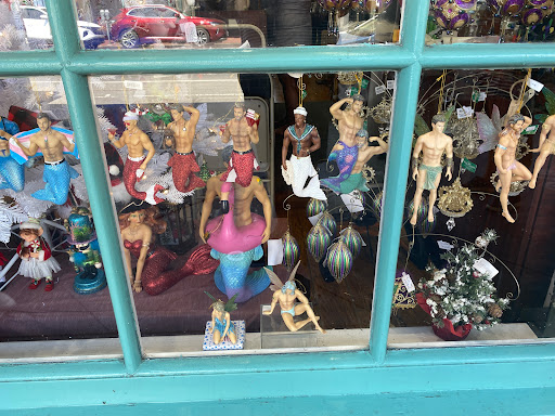 Italian Grocery Store «Central Grocery and Deli», reviews and photos, 923 Decatur St, New Orleans, LA 70116, USA