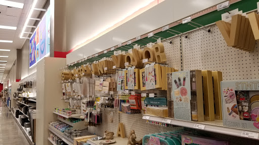 Department Store «Target», reviews and photos, 999 Corporate Dr, Westbury, NY 11590, USA