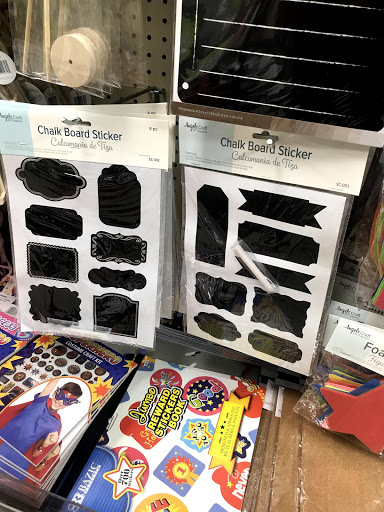 Dollar Store «Dollar King LC», reviews and photos, 3433 Foothill Blvd, La Crescenta, CA 91214, USA