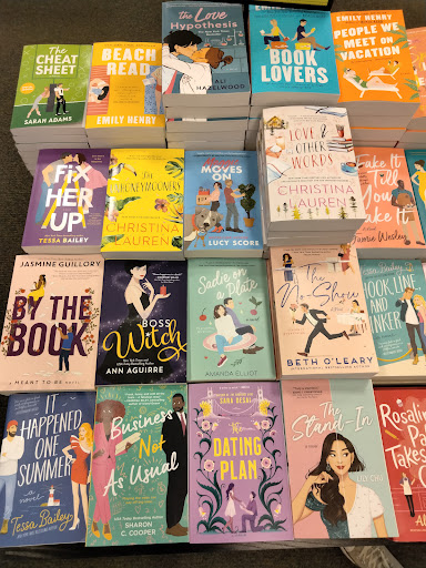 Book Store «Barnes & Noble», reviews and photos, 1446 N Litchfield Rd, Goodyear, AZ 85395, USA