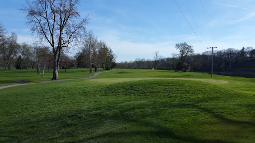 Golf Course «Berrien Hills Golf Club», reviews and photos, 690 W Napier Ave, Benton Harbor, MI 49022, USA