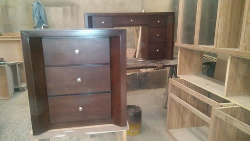 Servicio de restauración de mobiliario antiguo Saltillo