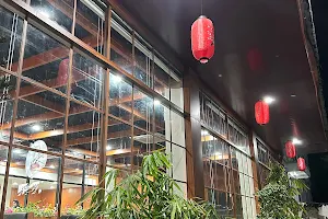 Ryū-Don Cafe & Resto image