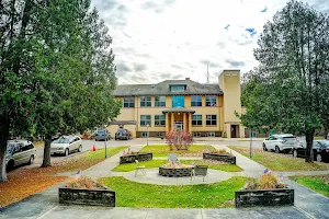 Fair Oaks Lodge image