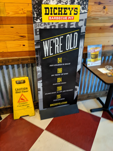 Dickeys Barbecue Pit image 8