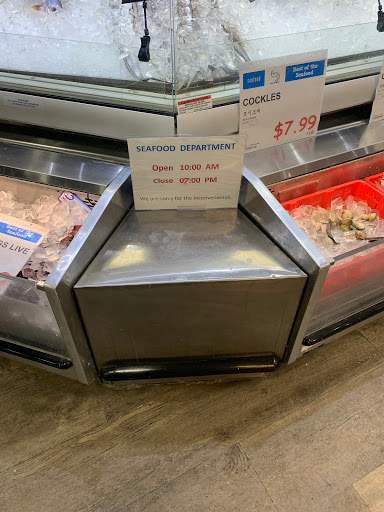 Korean Grocery Store «H Mart», reviews and photos, 3385 Milwaukee Ave, Northbrook, IL 60062, USA