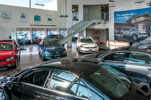 Volkswagen Dealer «Mike Haggerty VW», reviews and photos, 8920 S Cicero Ave, Oak Lawn, IL 60453, USA